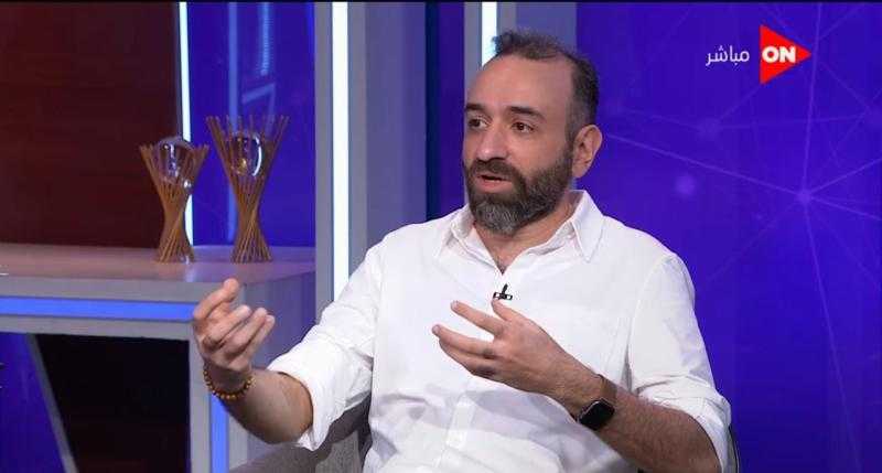 عمرو سلامة يكشف عن الجملة التي غيرت تفكيره.. فيديو