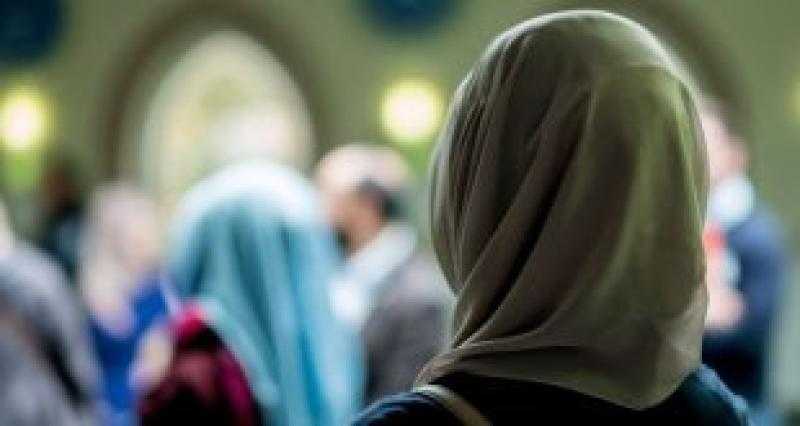 بعد تصريحات الهلالي عن الحجاب.. أزهري: كفوا عن إرضاء البشر على حساب الدين