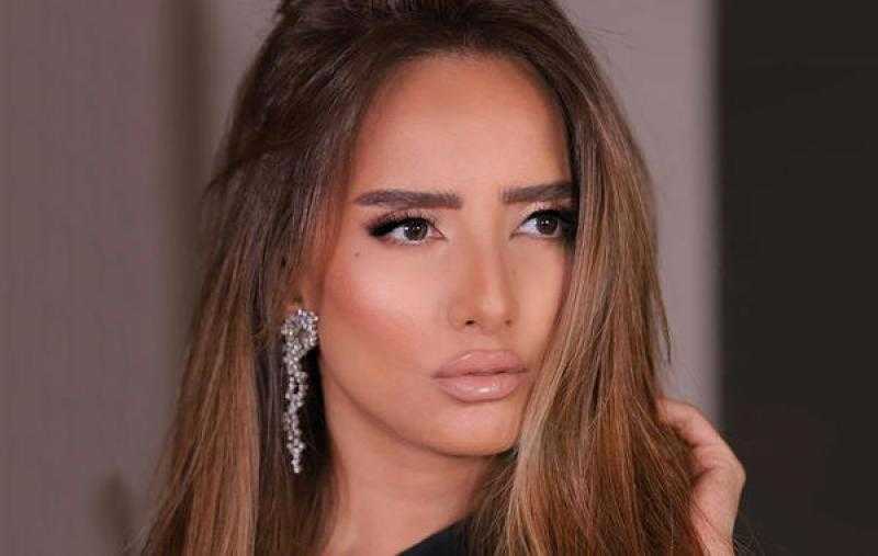 زينة توجه رسالة مهمة لكل من يقبل على الانتحار