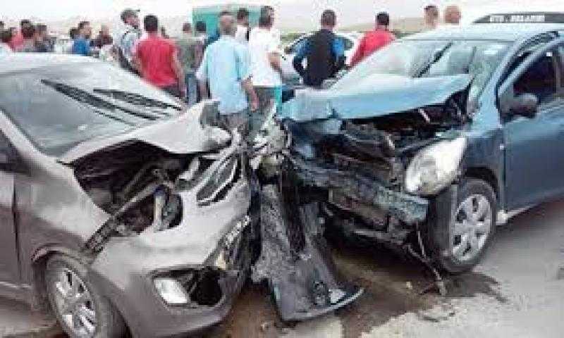 إزالة أثار حادث مروري بطريق كفر شكر المنصورة