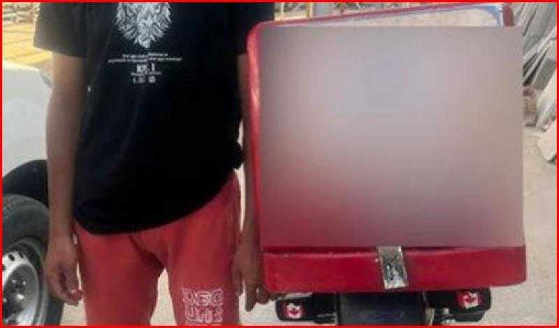ضبط دليفري بالقاهرة يقود دراجة نارية برعونة