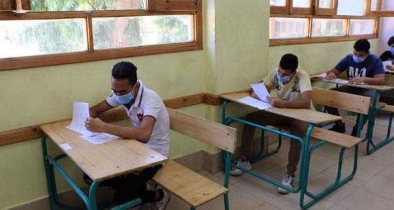 آراء طلاب الثانوية العامة حول امتحان الفرنساوي اليوم