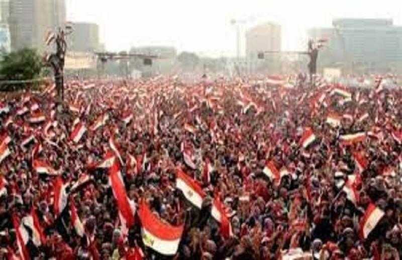 بعد عام من العشوائية.. مصر تعود إلى الريادة الدولية بفضل ثورة 30 يونيو - «فيديو»