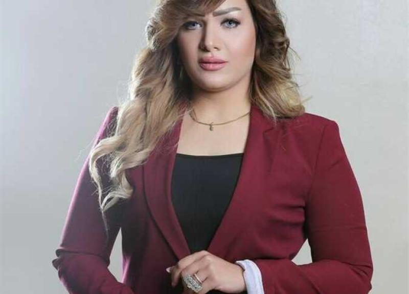 المذيعة شيماء جمال