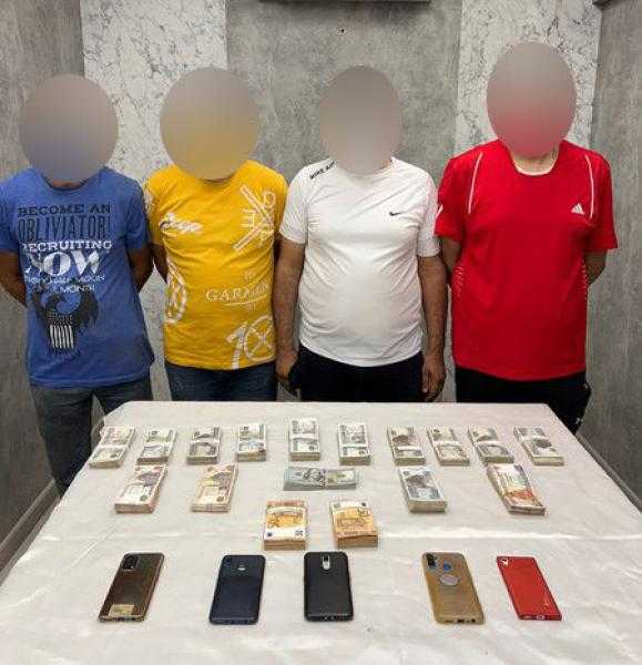 ضبط 4 أشخاص بتهمة الاتجار بالنقد الأجنبي بمدينة نصر