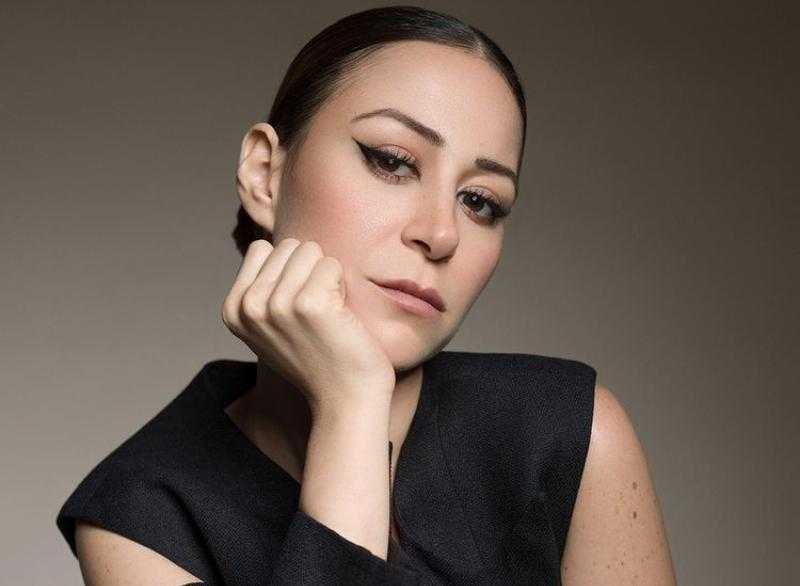 منة شلبي: «الست المصرية تاج على الرأس»