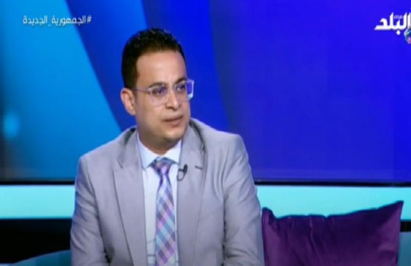 استشاري نفسي يحذر: هذا الأمر يخلق شخصية مشوهة للطفل «فيديو»