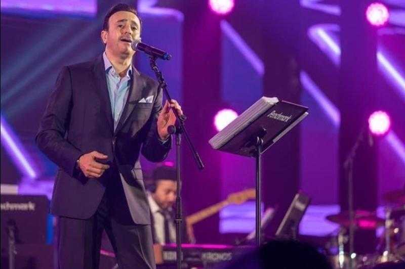 «كامل العدد».. لقطات من حفل صابر الرباعي في جدة