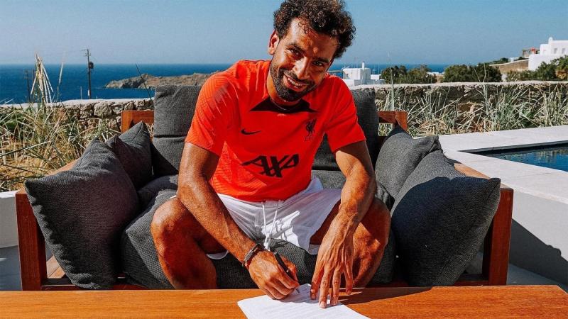 أول تعليق لـ«كلوب» على تجديد محمد صلاح لليفربول