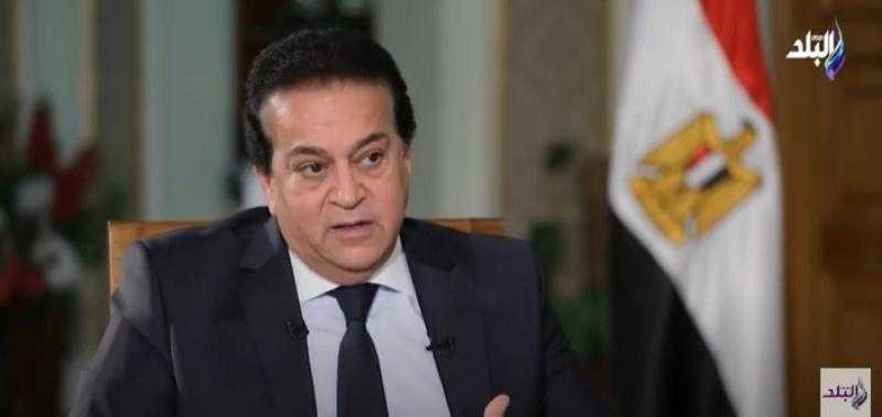 وزير الصحة يزف بُشرى سارة للمواطنين بشأن التأمين الصحي الشامل.. فيديو