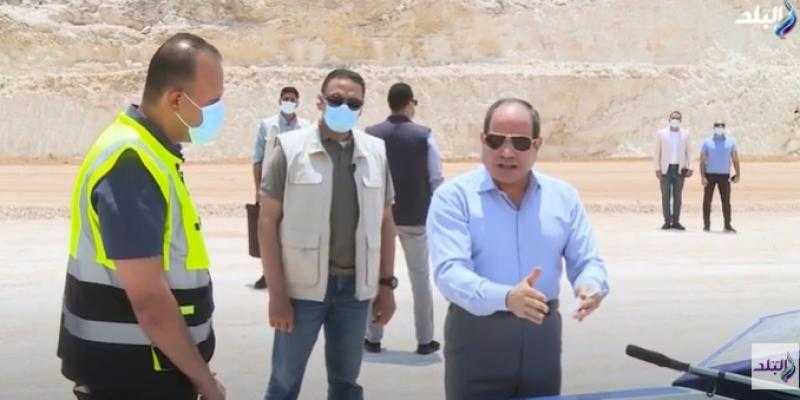 السيسي: المحاور الجديدة ستسهل حركة المواطنين بالقاهرة.. فيديو