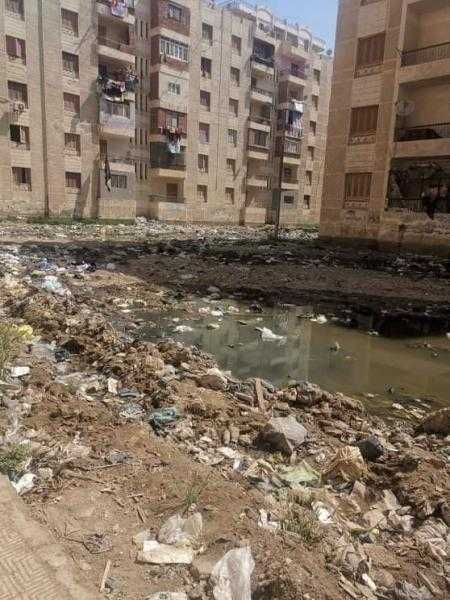 إسكان شباب يتحول لمستنقع صرف صحي.. والسكان يستغيثون