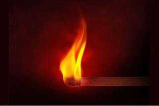 زوج يشعل النيران في شقته ببني سويف