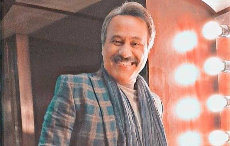 إيهاب فهمي يستعد لتصوير مشاهده في «ديفيليه»