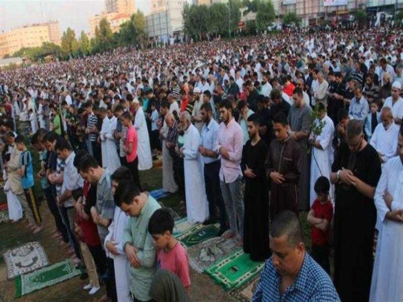 الأوقاف: صلاة العيد قائمة بالساحات والمساجد الكبرى ولا صحة للإلغاء