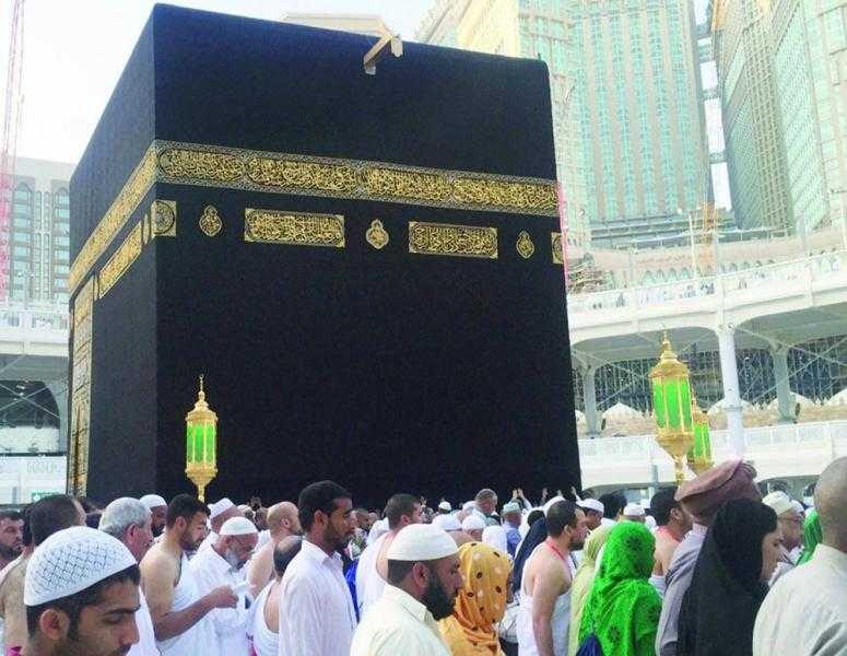 ما الذي يقوله الحُجاج خلال الطواف حول الكعبة؟ - فيديو