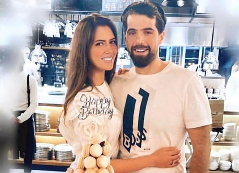طارق الإبياري وزوجته 