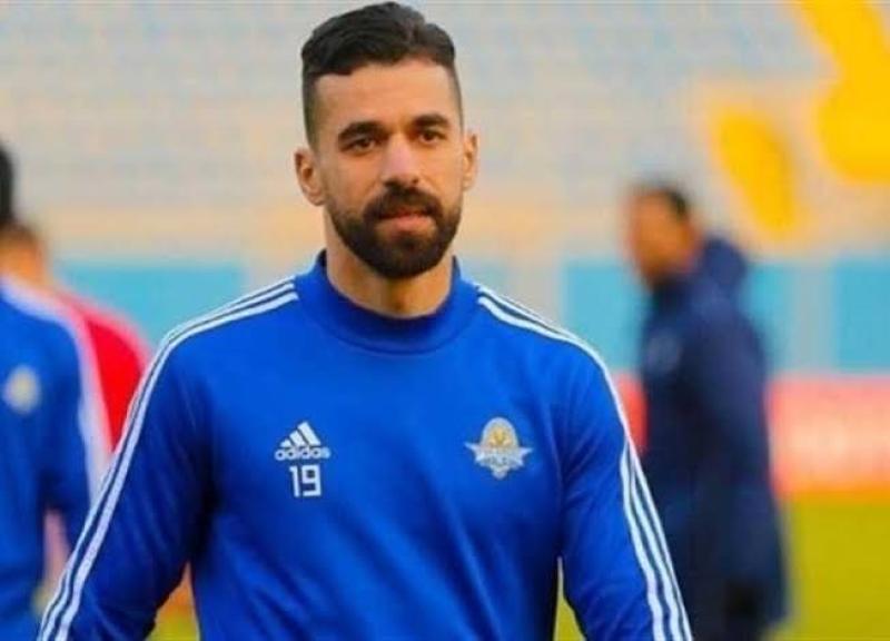 تفاصيل صادمة للأهلي بسبب عبد الله السعيد