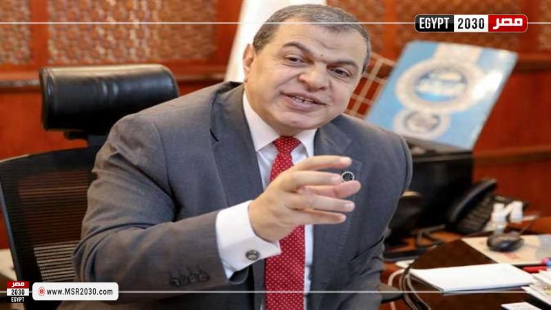 وزير القوى العاملة