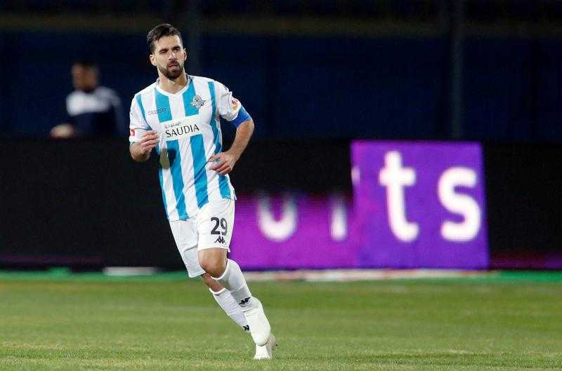 «كاس» تطالب الأهلي بوقف الحجز على ممتلكات عبدالله السعيد