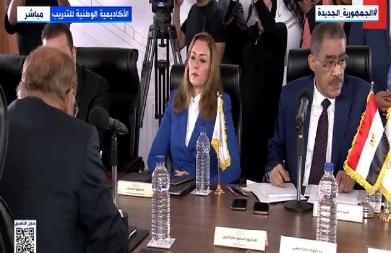 هل سيتم الإعلان عن قائمة عفو رئاسي جديدة؟.. ضياء رشوان يوضح