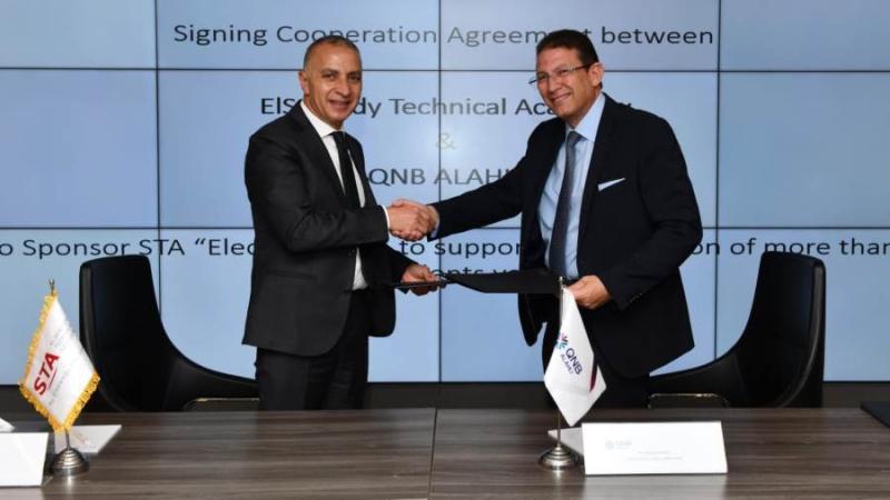 جانب من توقيع «QNB الأهلي» ومؤسسة السويدي إلكتريك