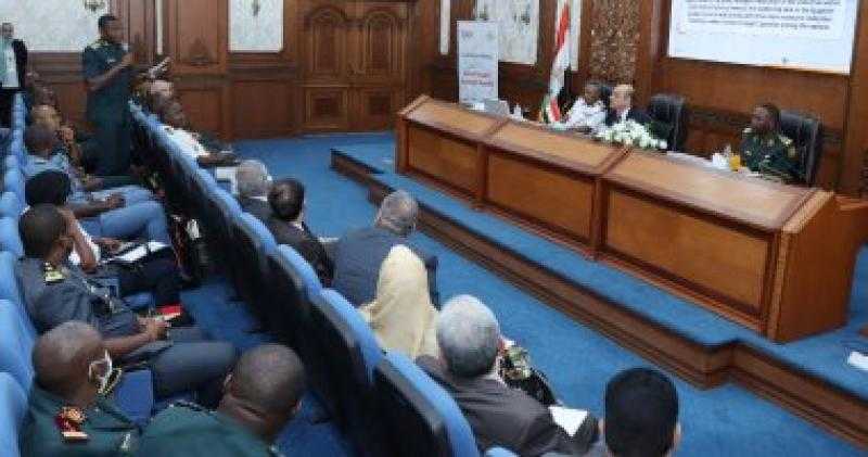 هيئة التنمية الصناعية تستقبل وفدا من الكاميرون لبحث التعاون المشترك