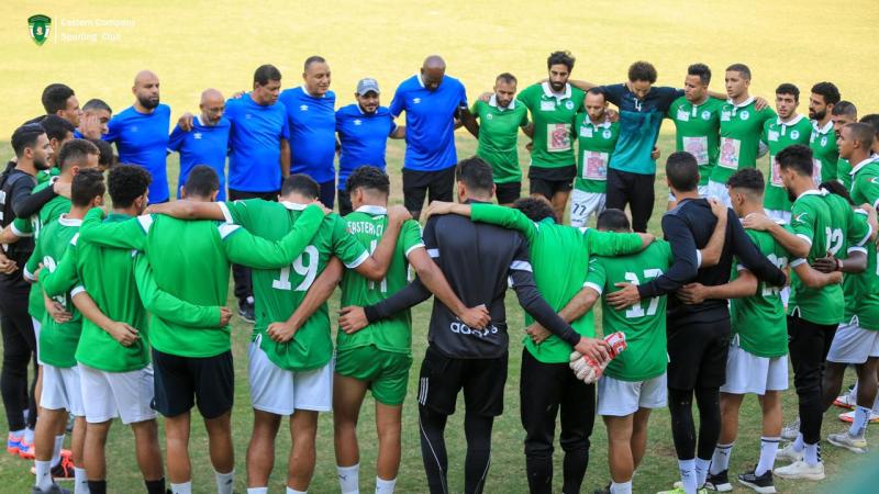تدريبات في الجيم للاعبي إيسترن كومباني استعدادًا للكأس 