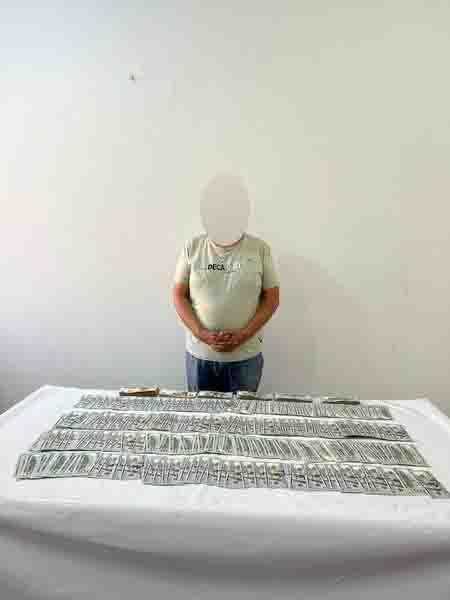 الأمن يضبط شخصًا لإتجاره في النقد الأجنبي بعابدين