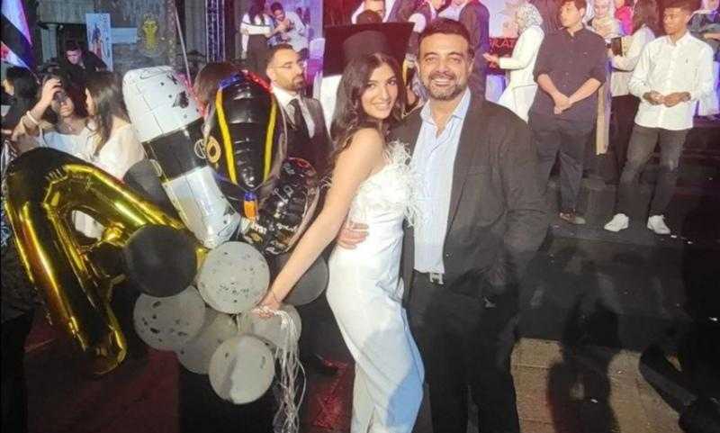 لقطات من حفل تخرج ابنة عمرو محمود ياسين| «فيديو»