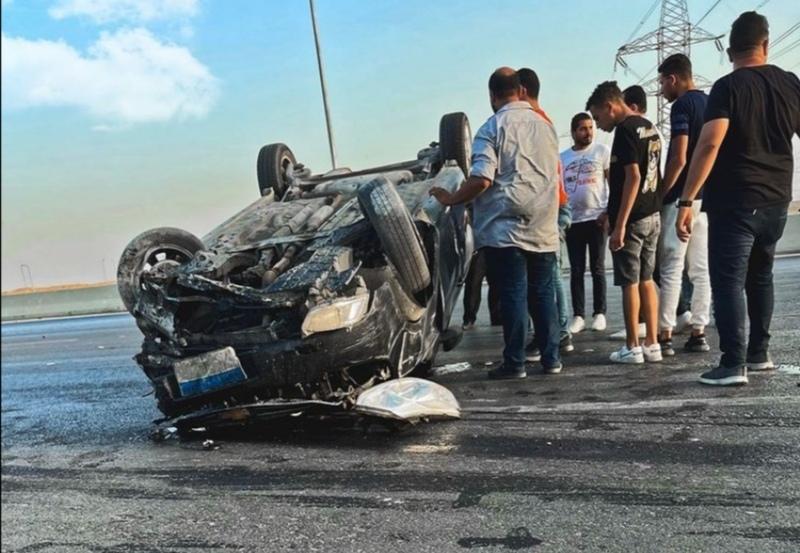 فنان شهير يتعرض لحادث سير مروع 