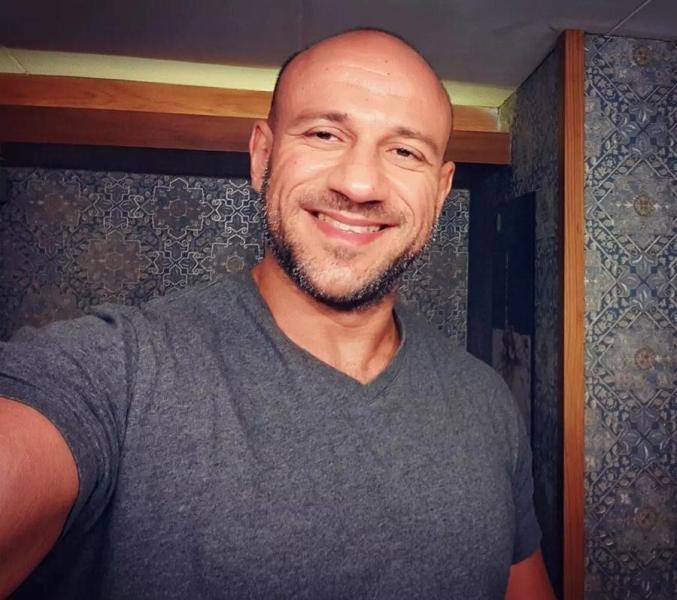 بـ «صورة لحزلقوم».. أحمد مكي يهنئ جمهوره بعيد الأضحى 2022