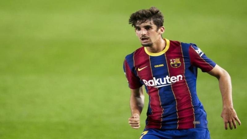 الصحافة البرتغالية تتغنى بلاعب برشلونة