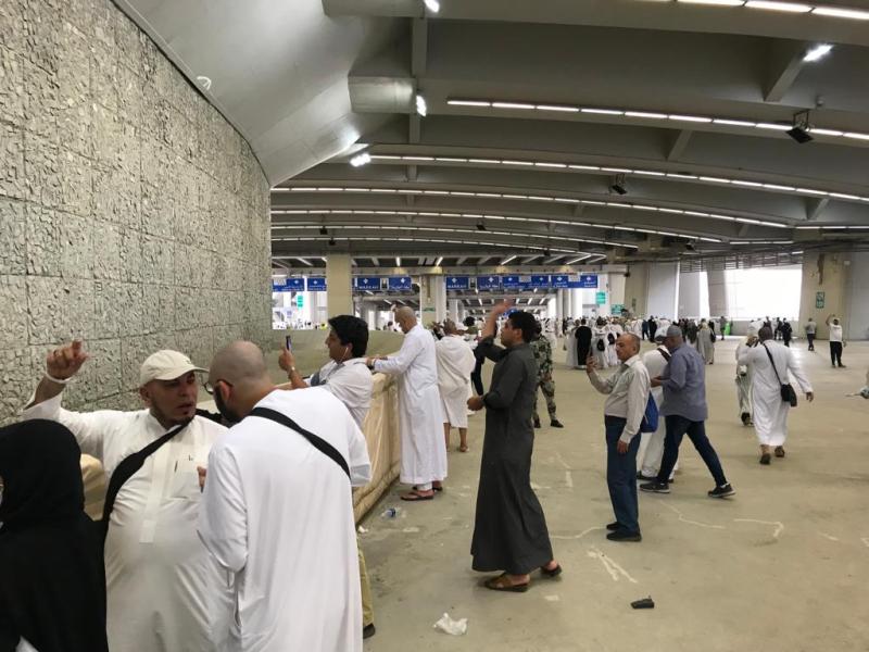 أثناء رمي الجمرات 