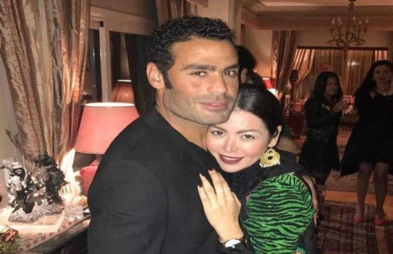 لقاء الخميسي توجه رسالة رومانسية لزوجها احتفالًا بعيد زواجها الـ18