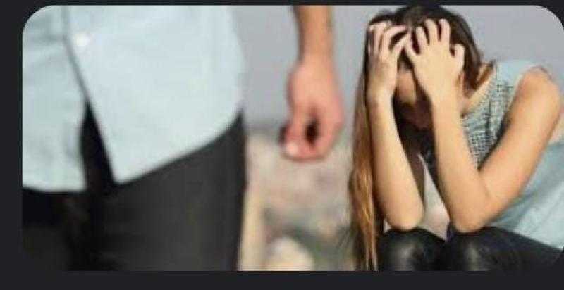 زوج لمحكمة الأسرة: زوجتي تخونني مع طالب في الثانوية العامة