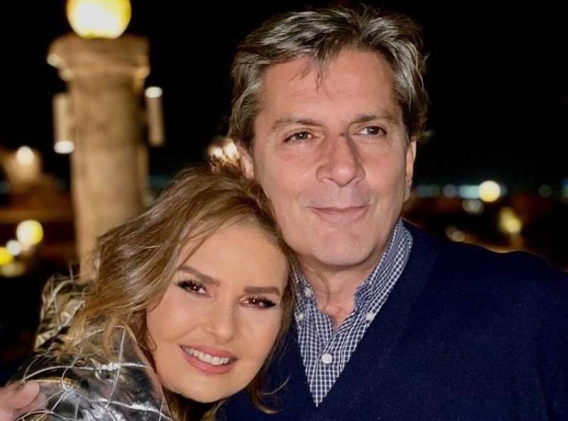 يسرا وزوجها 