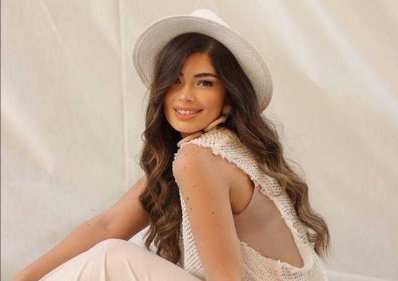 شاهد| ليلى أحمد زاهر تخضع لجلسة تصوير جديدة