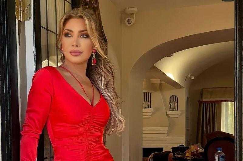 نوال الزغبي تحتفل بعيد ميلادها وسط حضور أصدقائها «فيديو»