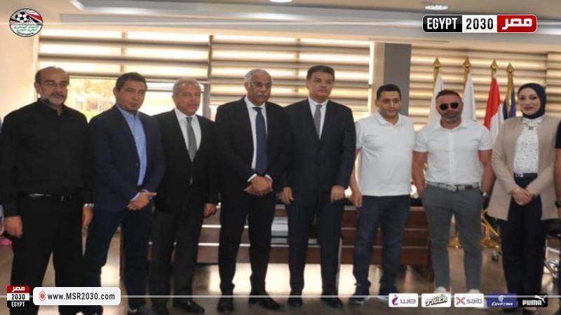 أزمة قوية تواجه اتحاد الكرة بسبب منتخب مصر.. اعرف السبب
