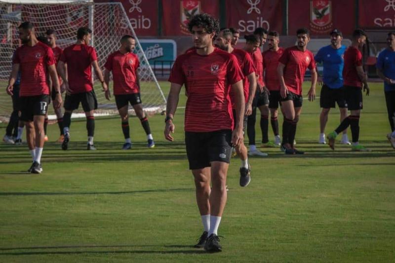 تفاصيل الاجتماع السري بين سواريش ولاعبي الأهلي