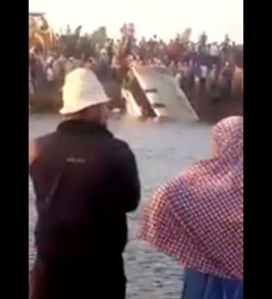 شاهد.. انقلاب أتوبيس لحفظة القرآن الكريم بدمياط.. ومصرع 5 أطفال وإنقاذ 15