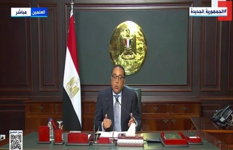 رئيس الوزراء: «اللي دخله 2000 جنيه معفي من الضرائب»