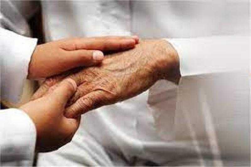 من أحق بصلة الرحم والدة الزوجة أم الأم.. الإفتاء توضح