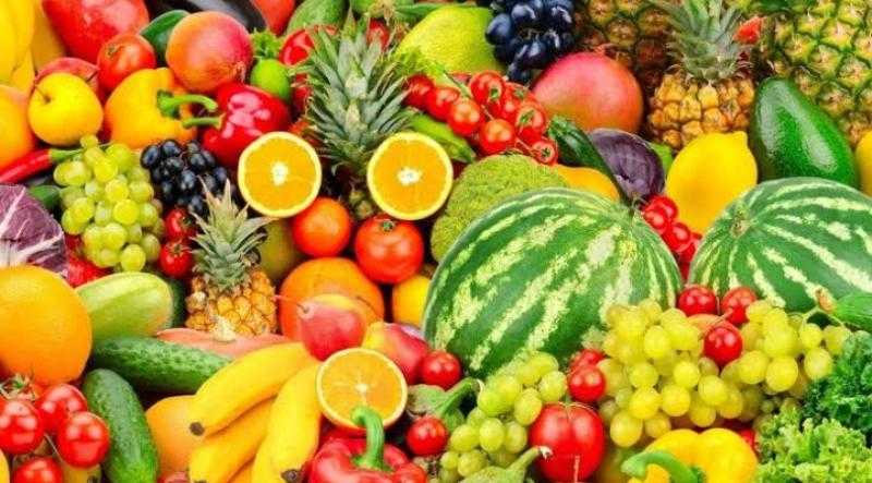 أسعار الفاكهة اليوم السبت عند التاجر.. «بكام النهاردة»