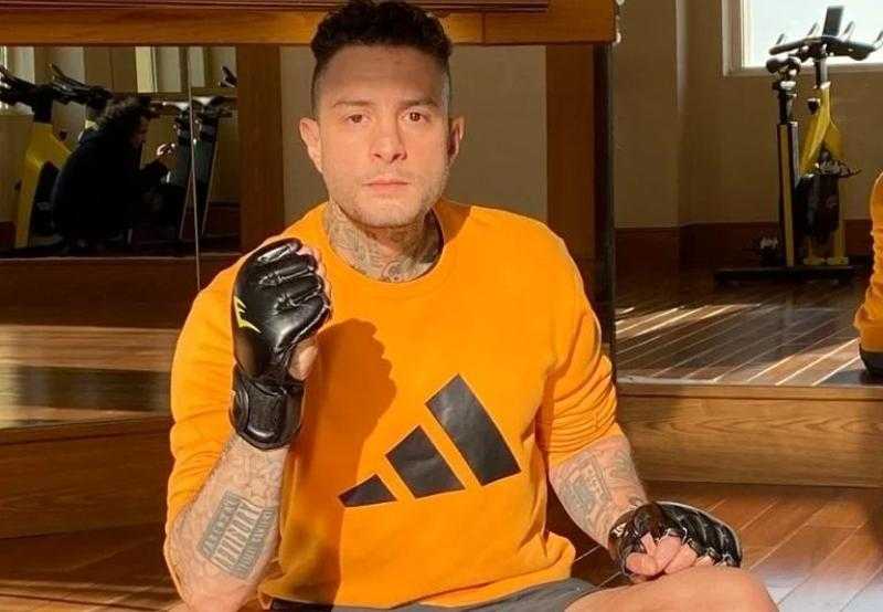 «صندوق الذكريات» .. أحمد الفيشاوي يستعيد ذكريات فيلم «الحاسة السابعة»