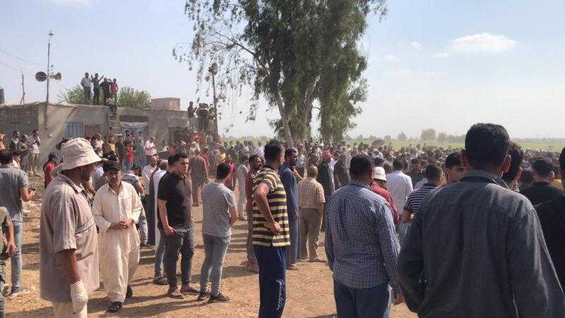 بالدموع.. تشييع جثامين 5 ضحايا من حادث الإمارات