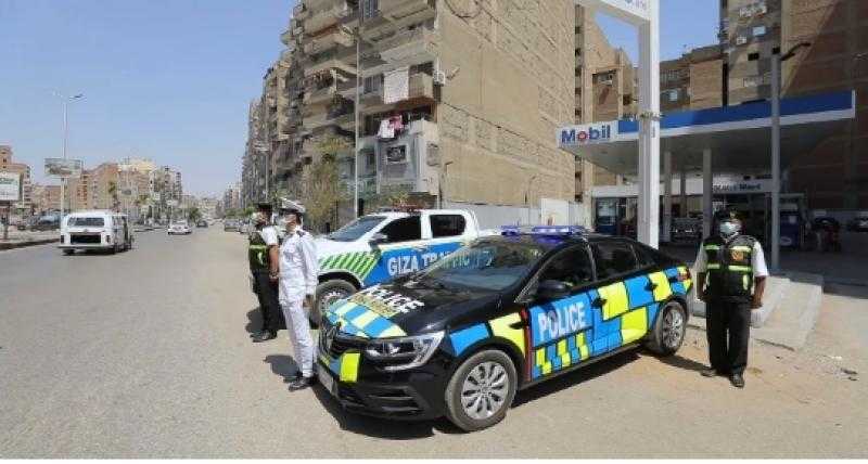 وزارة الداخلية تكثف خدماتها بمحطات الوقود ومواقف السيارات