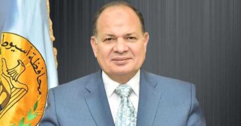 بـ100 مليار جنيه.. مفاجأة سارة لأهالي محافظة أسيوط - فيديو