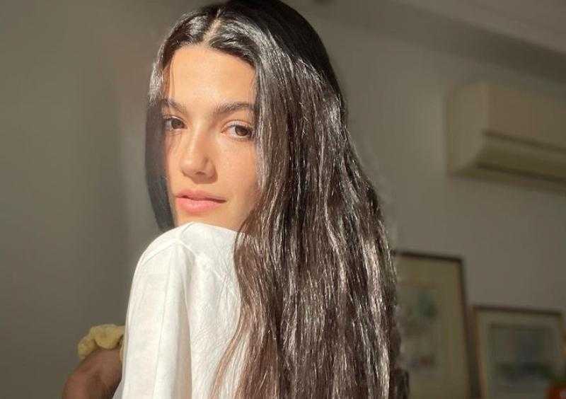 تارا عماد تطل على متابعيها من كواليس فيلم «المطاريد»